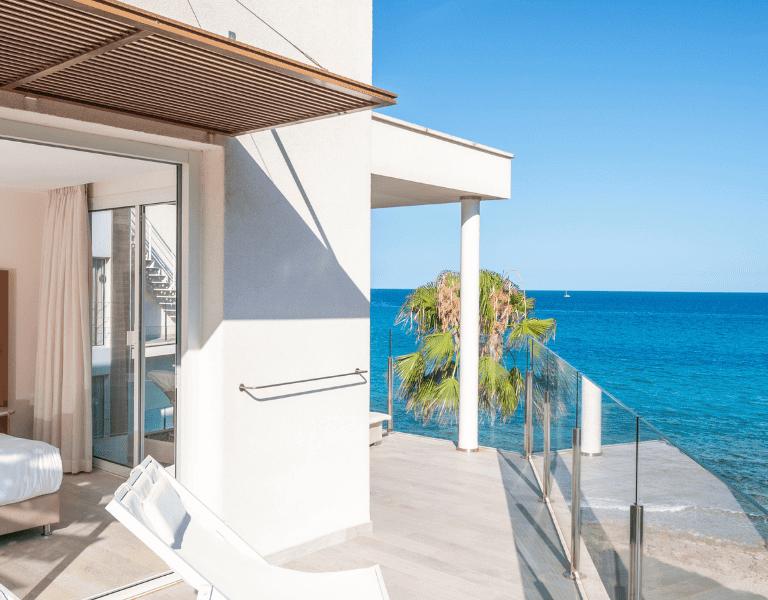 Suite Deluxe Melbeach Hotel & Spa Canyamel Suite Deluxe Melbeach Hotel & Spa Canyamel