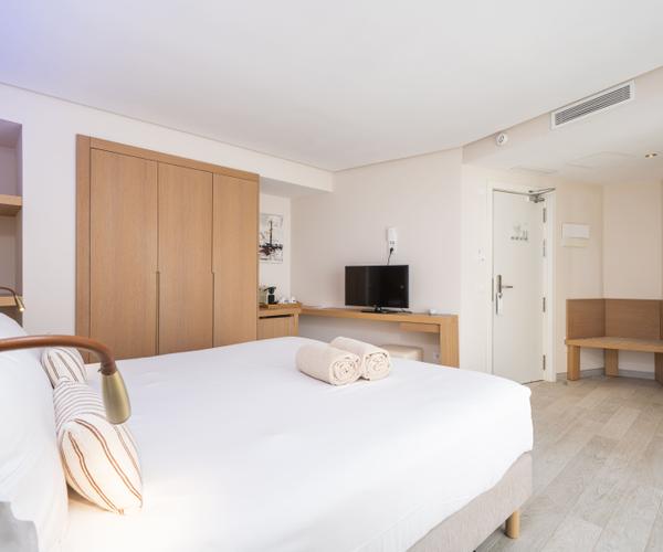 Double Room with Sea View Melbeach Hotel & Spa Canyamel Double Room with Sea View Melbeach Hotel & Spa Canyamel