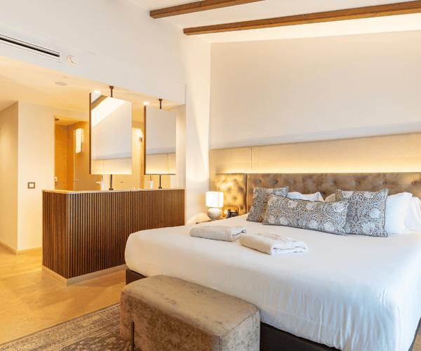 Suite de Luxe Creu de Tau Art & Spa Capdepera Suite de Luxe Creu de Tau Art & Spa Capdepera