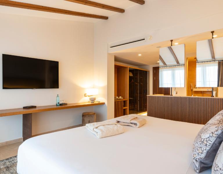 Deluxe-Suite Creu de Tau Art & Spa Capdepera Deluxe-Suite Creu de Tau Art & Spa Capdepera