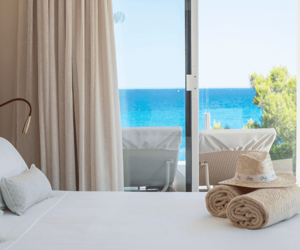 Suite Deluxe Melbeach Hotel & Spa Canyamel Suite Deluxe Melbeach Hotel & Spa Canyamel
